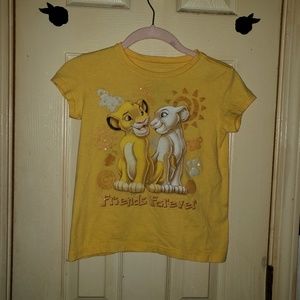 Lion King tee pretty colors on yellow Disney
